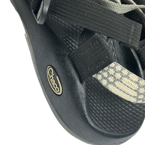 Chaco Gray & Black Sandals Adjustable Strap Toe Sling Size 8 Excellent Condition - Picture 6 of 16